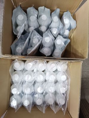 Caryophyllene oxide powder with melting point 55-62 °C boiling point 301.3°C and density 0.96 for pharmaceutical applications